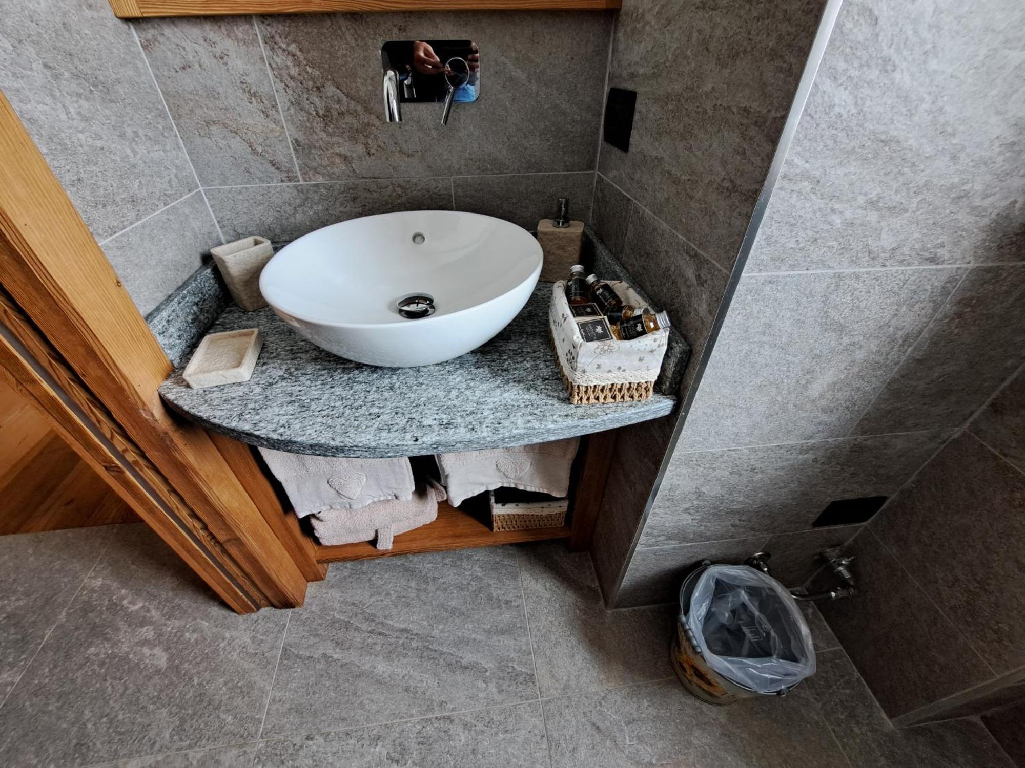 Maison Meynet Mountain Charm Breuil-Cervinia Bagian luar foto